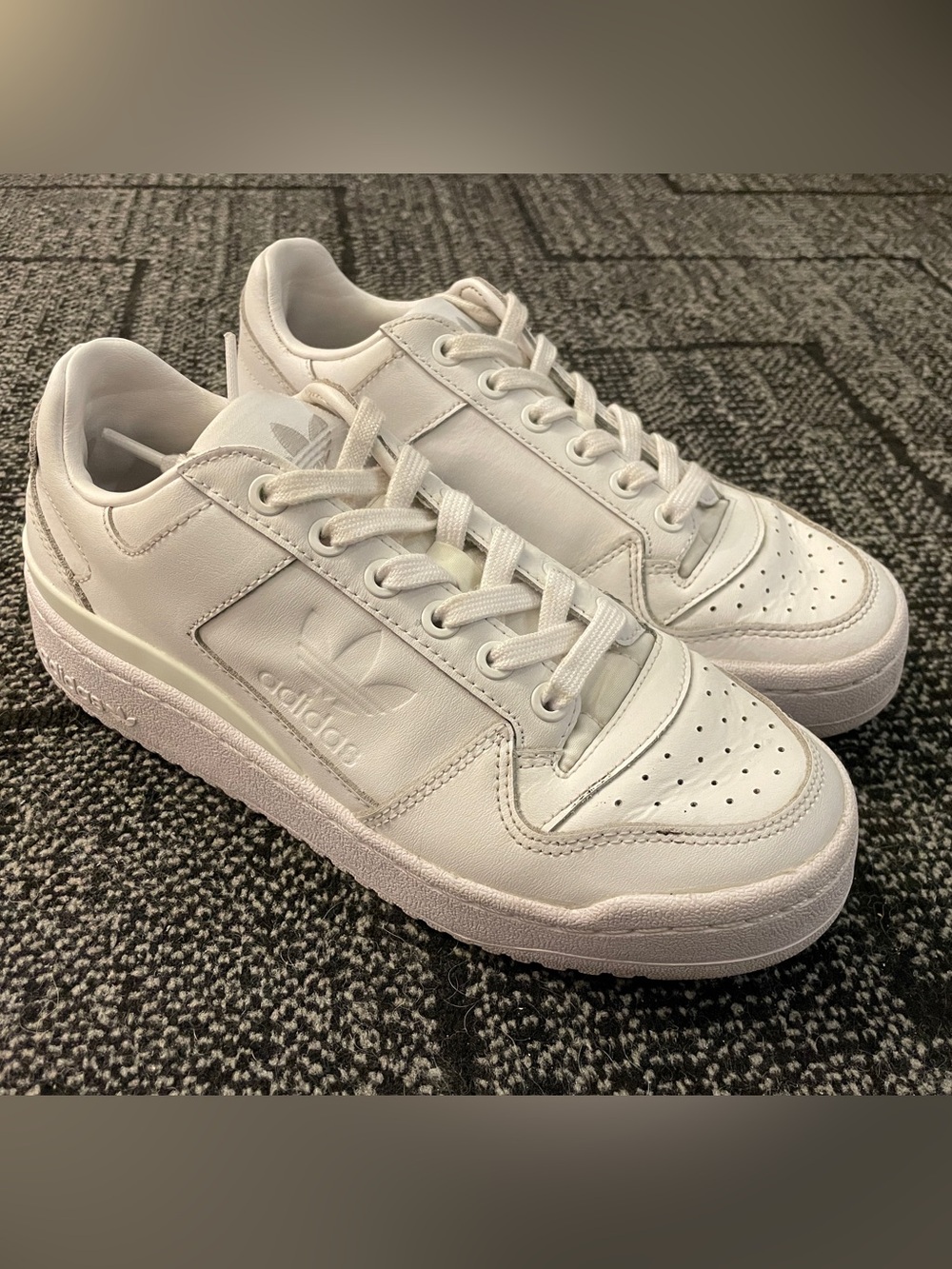 White Adidas Originals Forum Bold Casual Shoes Platform Women’s size 6